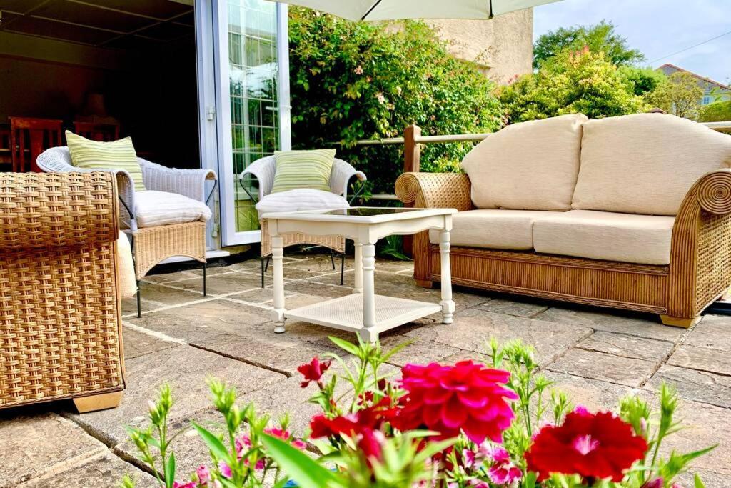 יילוורטון Hectors House Comfortable 4 Bed House In Mature Gardens מראה חיצוני תמונה